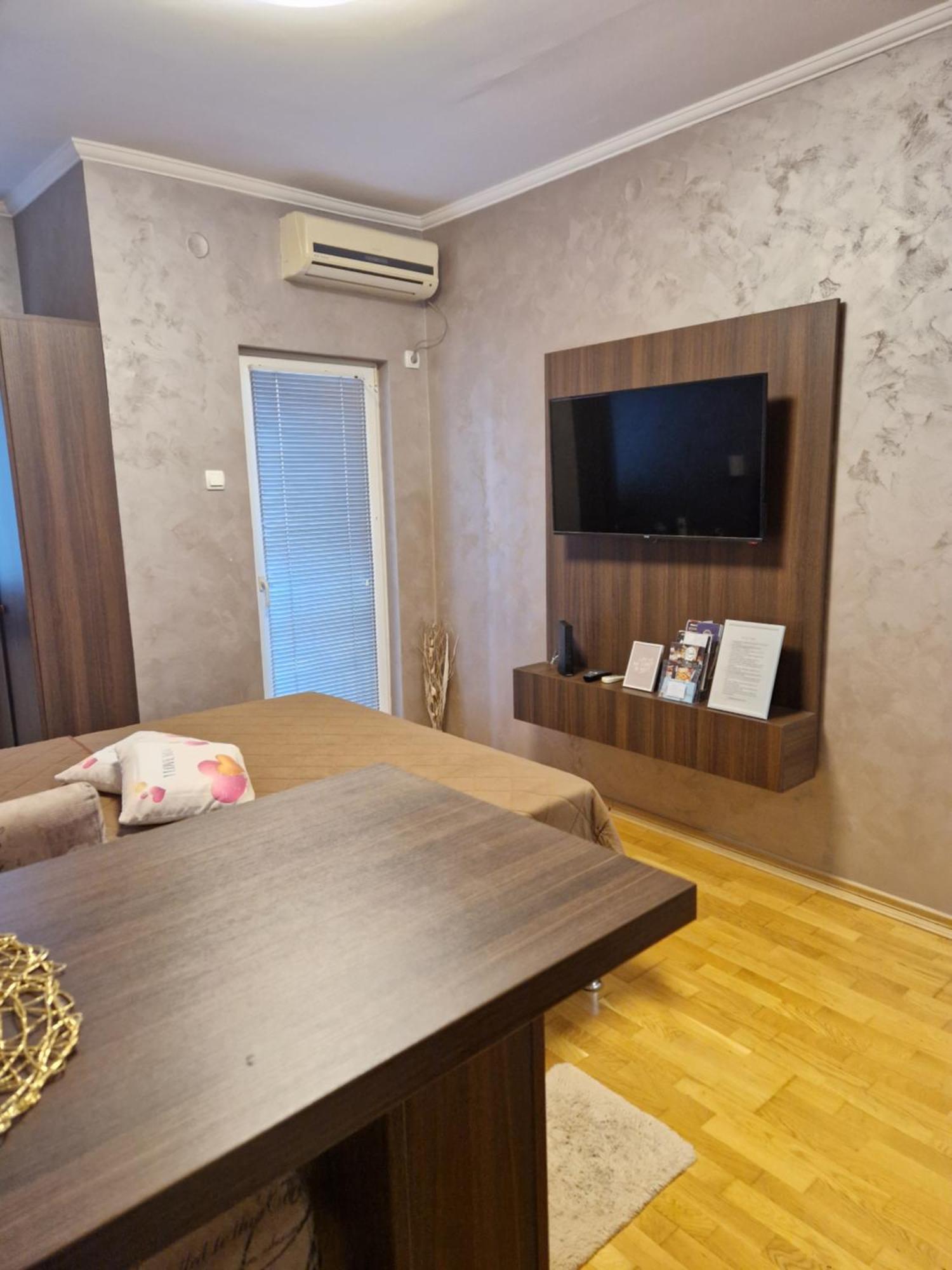Apartman Studio Diamond 苏博蒂察 外观 照片